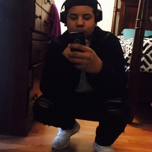 Meet your Posher, Kevin